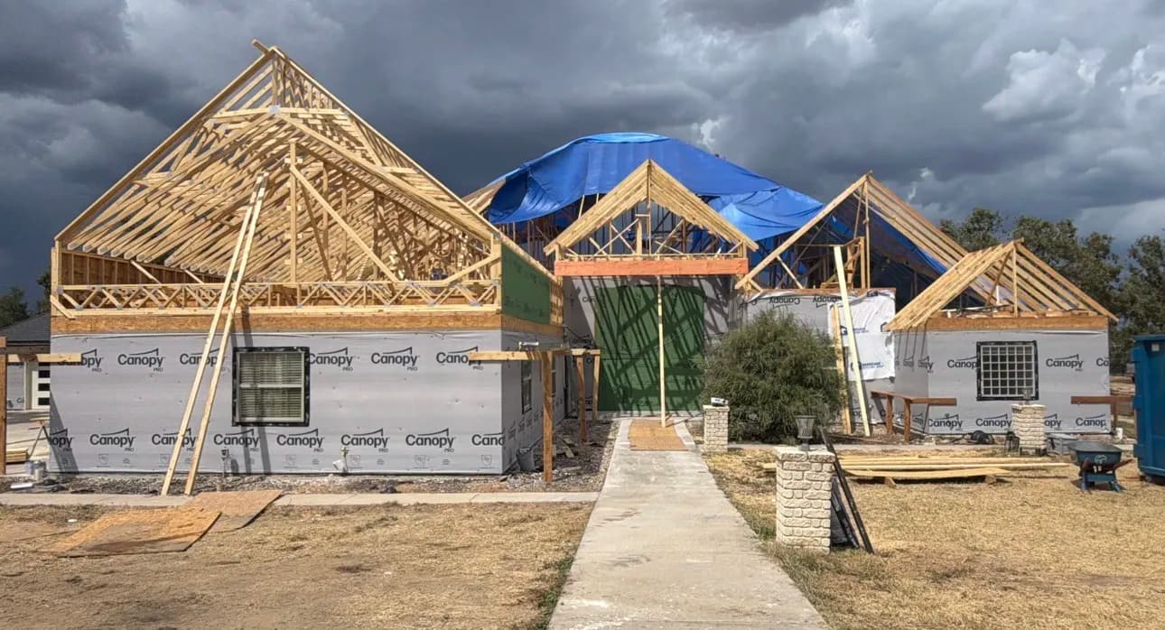 Rebuilding a North Texas Roof From the Ground Up image