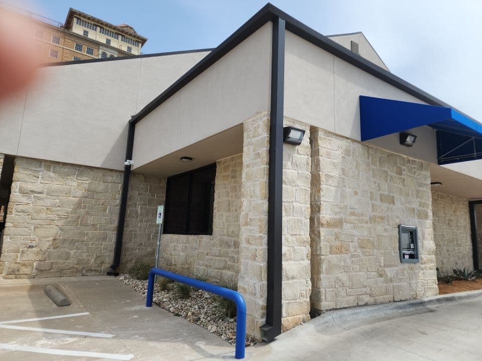 Gallery photos for Successful Roof Replacement for Fort Worth Business: Image #2