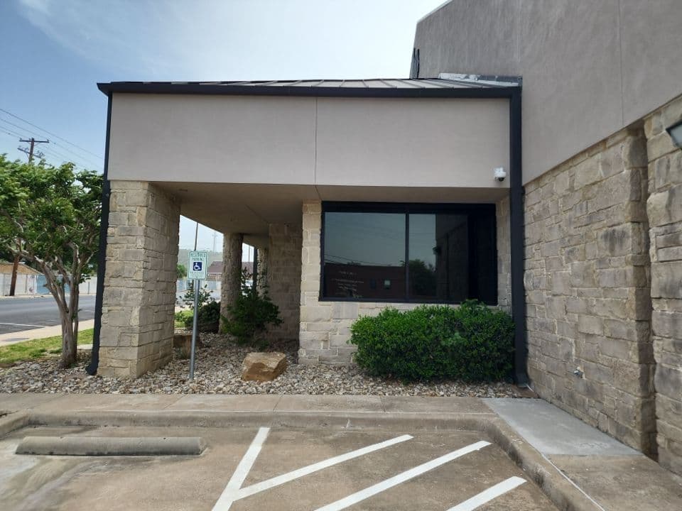 Gallery photos for Successful Roof Replacement for Fort Worth Business: Image #6