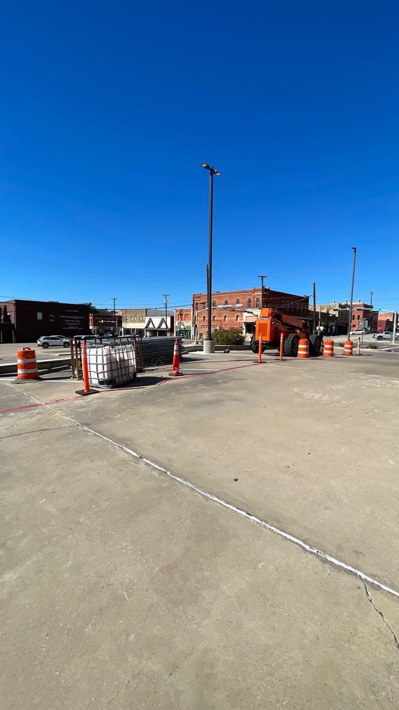 Gallery photos for Successful Roof Replacement for Fort Worth Business: Image #9