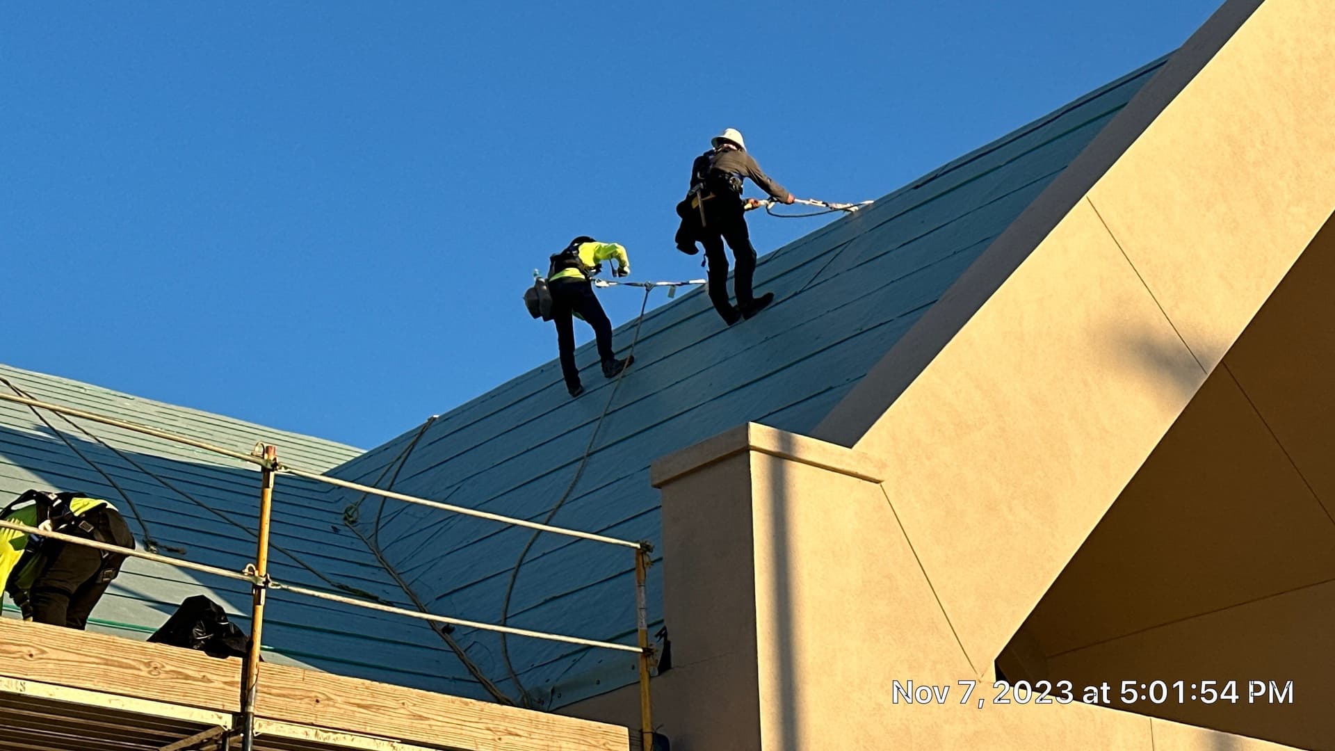 Gallery photos for Successful Roof Replacement for Fort Worth Business: Image #19