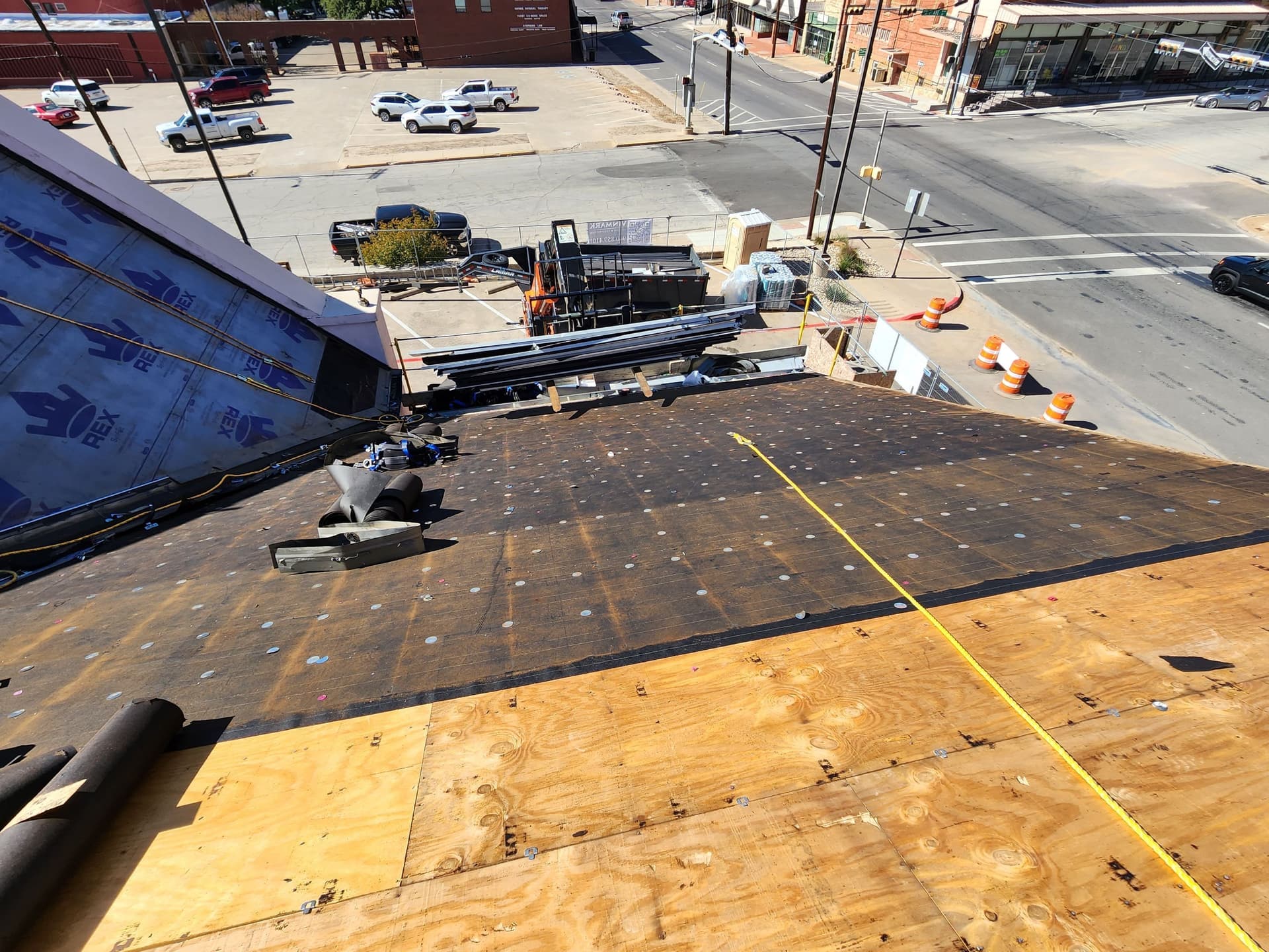 Gallery photos for Successful Roof Replacement for Fort Worth Business: Image #33