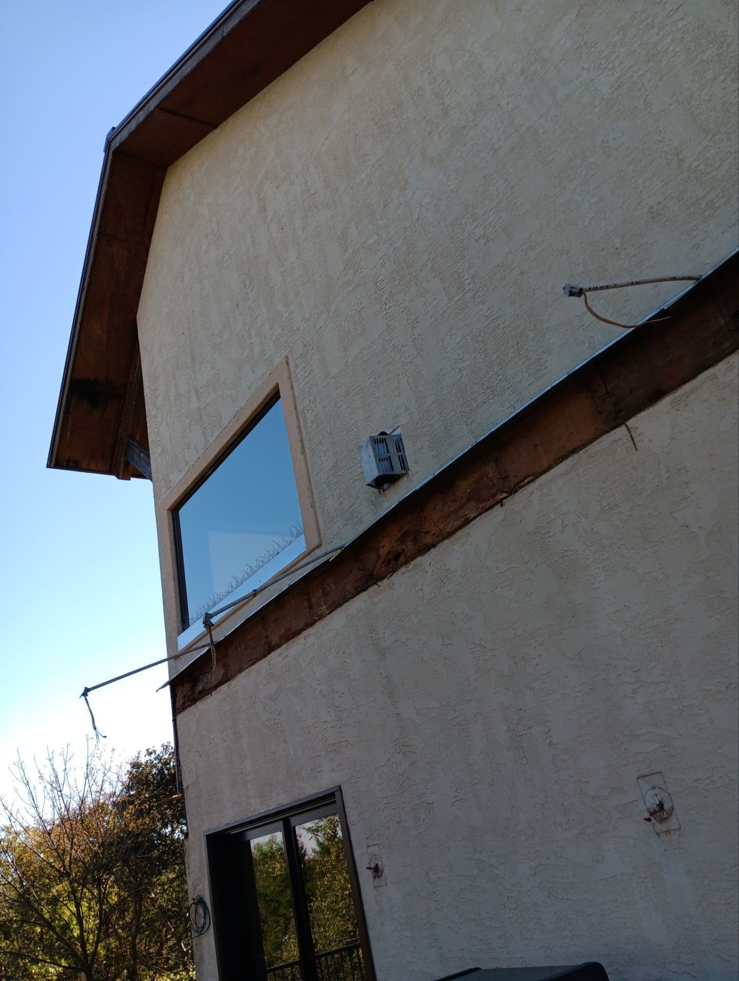 Gallery photos for Community National Bank Mineral Wells: Image #40