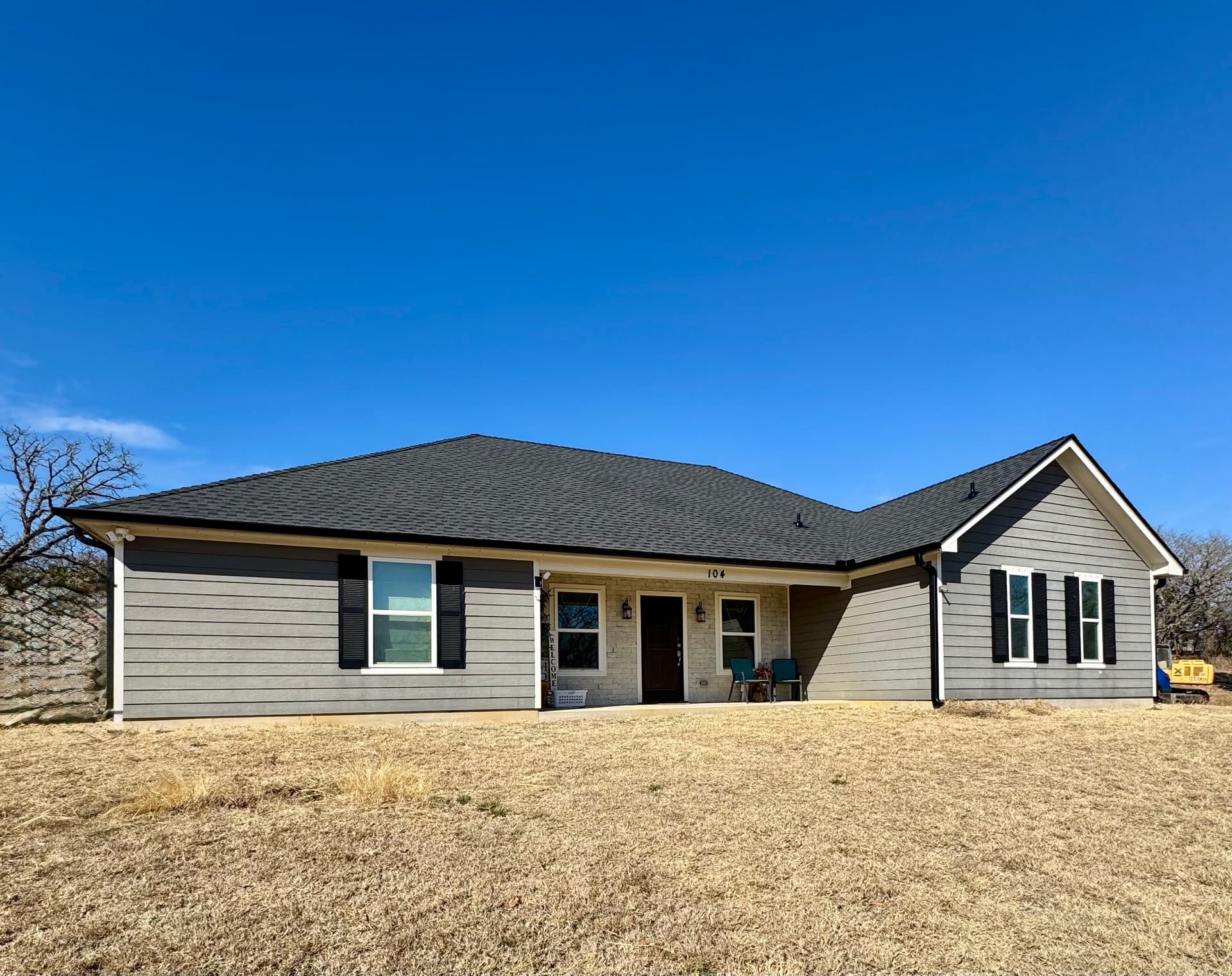 Sleek New Roof and Siding Upgrade in Mineral Wells, TX